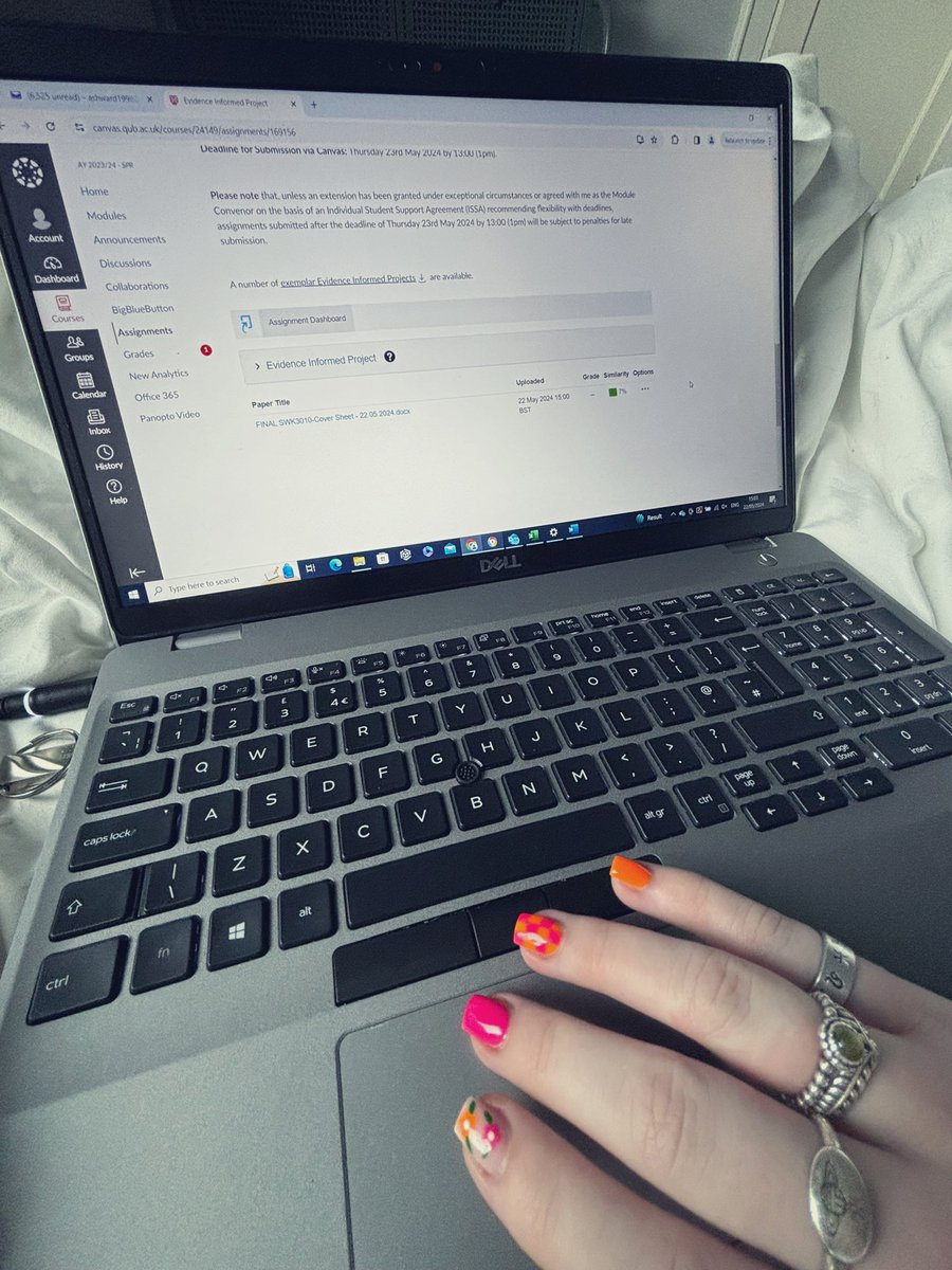 3 years of uni work complete. Just to finish placement next week! 🎉🙌🏻📚 #ssesw #socialworkstudent #qubbelfast #queensuniversitybelfast #socialwork