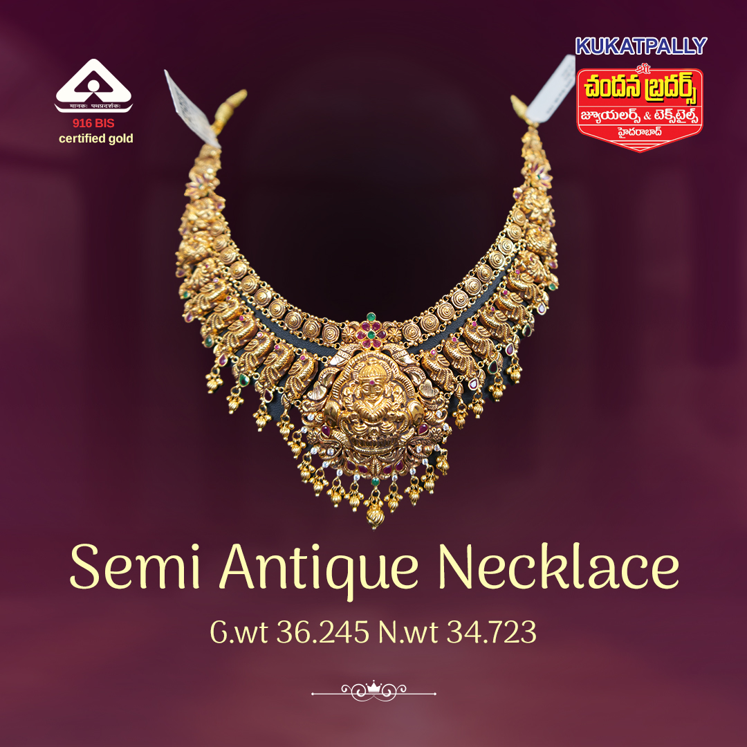 Semi Antique Necklace G.wt : 35.930 gms, N.wt :35.330 gms Call/WhatsApp +919704477744 Designed by Chandana Brothers KPHB. . . . . . . #semiantiquenecklace #necklace #goldnecklace #semiantiqueharam #haram #longharam #antiqueharam #bridaljewellery #fashion #jewels #style