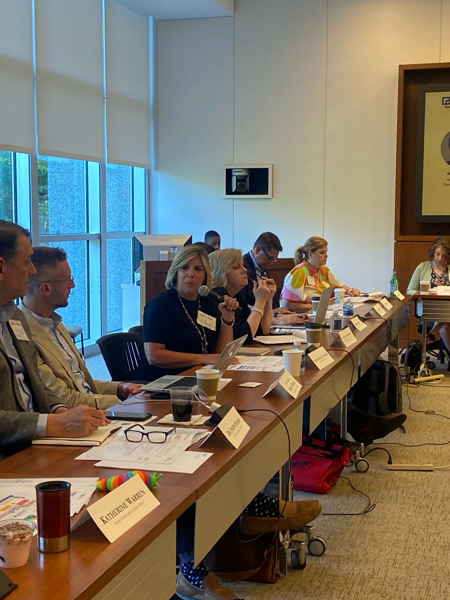 Hunt_Institute's tweet photo. First, @Brock_Matthews1 of @SASsoftware leads a conversation with @jennbellell, @TabariWallace, &amp; Dr. Sandra K. Woodley on strategies for states to effectively manage data across various categories &amp; dimensions, enabling a successful transition from education to career. #SELR2024 https://t.co/3FzA7UppQQ