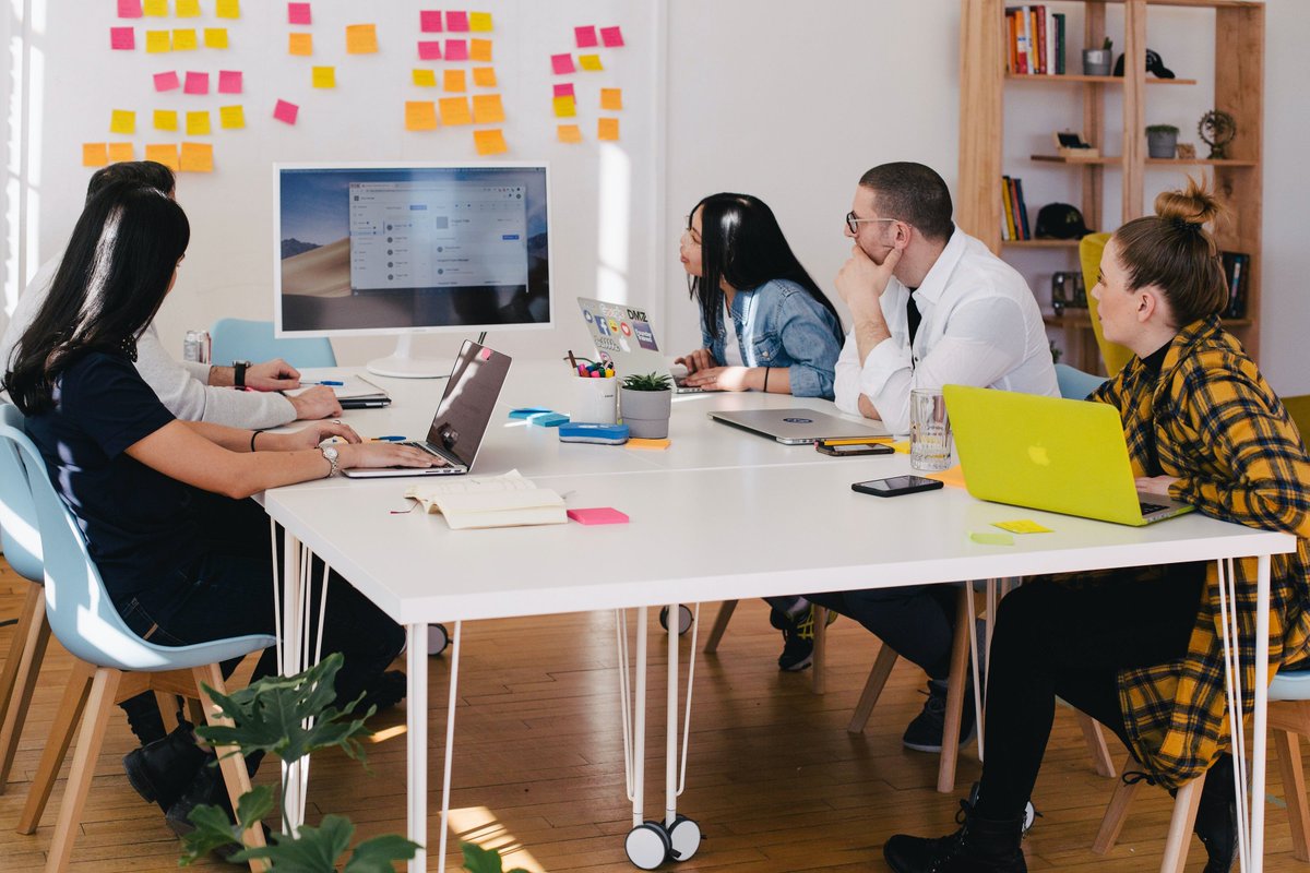getnewllc's tweet photo. Level up your startup with Brex! 

Our guide dives deep into the top features &amp; benefits: corporate cards, bill payments, &amp; more!  Simplify your finances &amp; focus on growth! 

https://t.co/tZZt8bRM9X https://t.co/YUy5c5zU2k