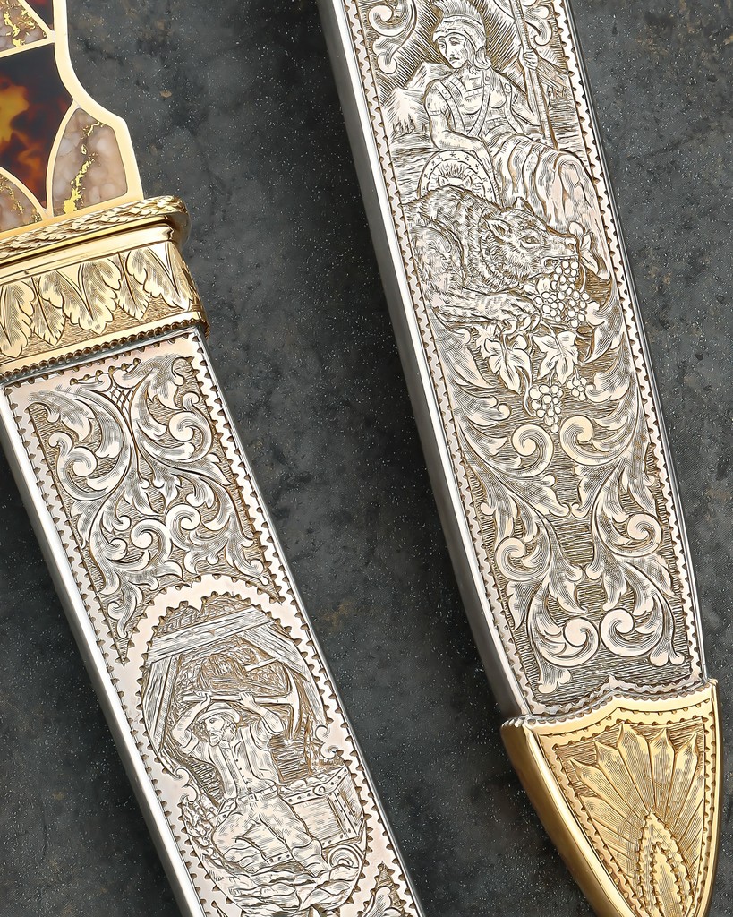 TRIBUTE to SF 'Gold Rush' maker Michael Price. @SornbergerKnives rewards us with his SOLE AUTHORSHIP modern version.

@Blade_Magazine Hall of Fame maker Jim Sornberger reaches HIGH and succeeds. WOW!

CPM154 blade, nickel silver, gold, and *celluloid* tortoise inlays.