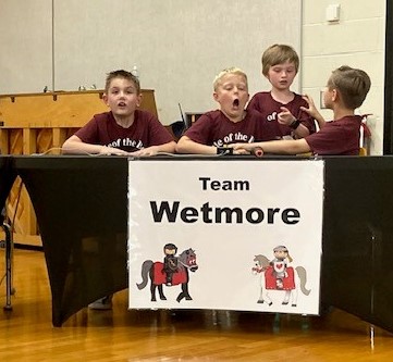 RedlandOaksES's tweet image. Last night @RedlandOaksES hosted the MAC Cluster 4th Grade Battle of the Books. 5 campuses were represented. All the students were well prepared and ready to battle! 🦝 @NEISD #neisd