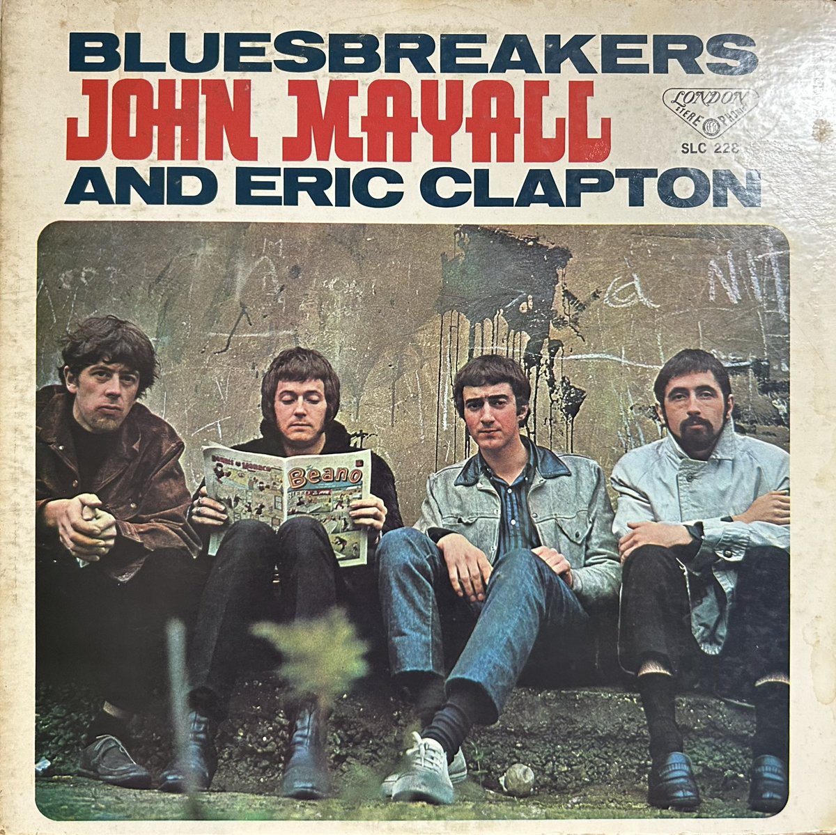 今日の1曲！ John Mayall & Bluesbreakers, Have You Heard. youtube.com/watch?v=7yux1h… #bluesrock #britishblues #ericclapton #johnmayallandthebluesbreakers