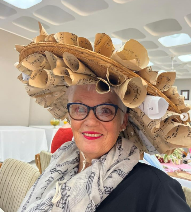 HelderbergSoc's tweet photo. Hats off to all the residents of HSFA from Vonke House and Swannack Gardens, who celebrated Mother's Day in style with a creative Hat Parade! From elegant sunhats to creative masterpieces, our residents rocked the red carpet with their “out of the box” thinking creations. https://t.co/XaF08ibZwU