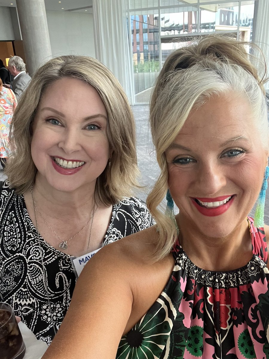 beth_ryan's tweet image. #22 on the Mavs 100!