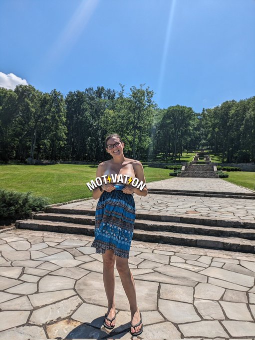 Went on a hike with my buddy in a dress and flip flops yesterday. https://t.co/trVkvPzsUk<a href="/tag/onlyfansbabe"class="tags"><span>#onlyfansbabe</span></a><a href="/tag/onlyfans_girl"class="tags"><span>#onlyfans_girl</span></a>