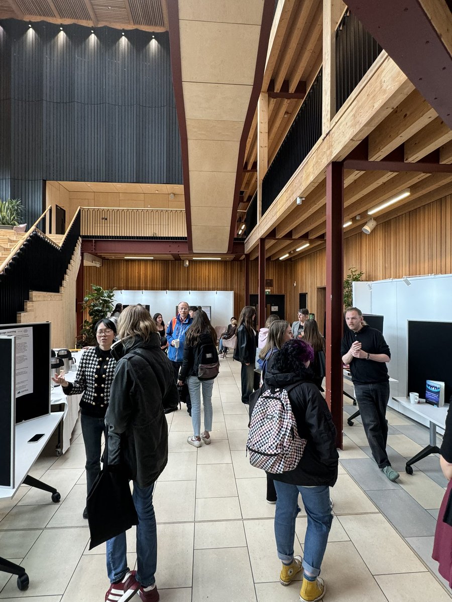 Huge thanks to everyone who joined the #CLSJR2024Showcase today! 🙏🏻 The rain didn't stop our team from sharing their research on #language &amp; #socialjustice ☔️🌈 Here are some pictures from the event if you missed it!