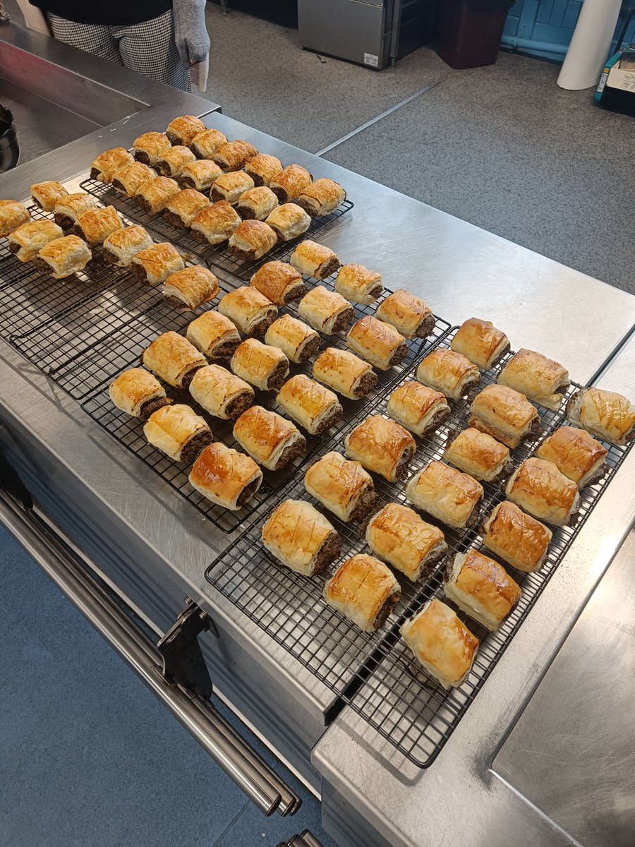Our Vegetable Sausage Rolls are fresh out the oven and ready for tomorrow! We can't wait to see you all tomorrow! 

Summer Garden Cafe | Thursday 23rd May 2023 | 14:30 - 16:00