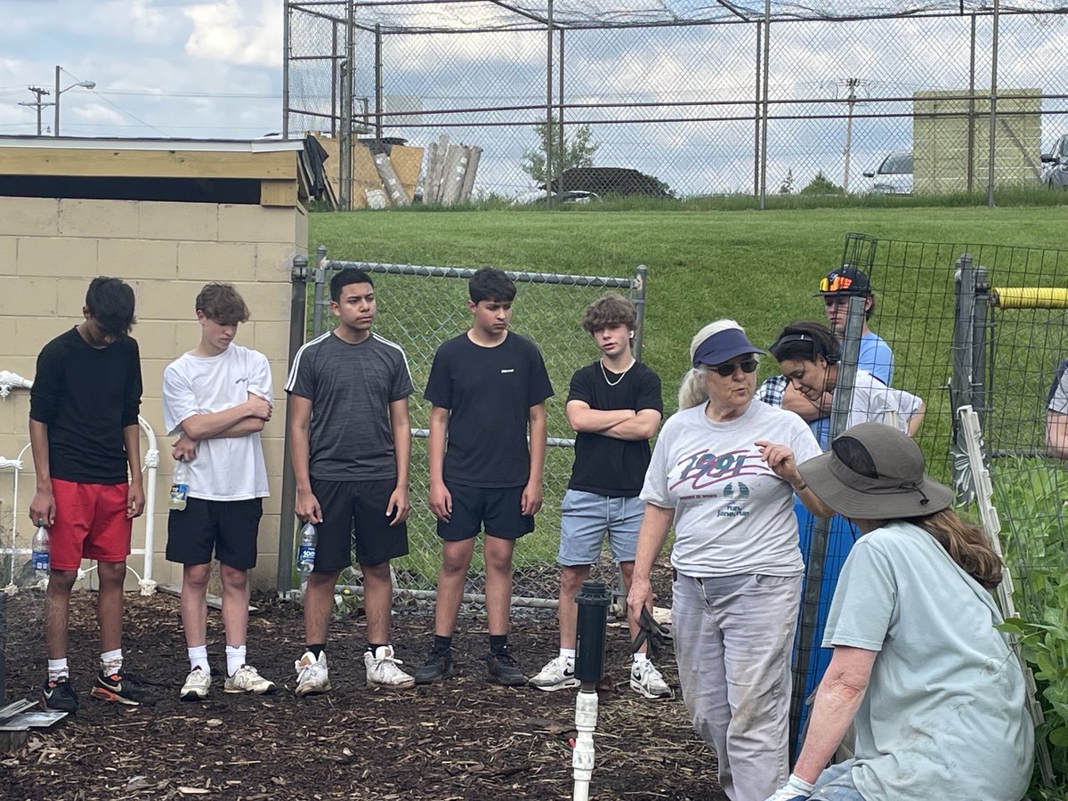 JABoysSoccer's tweet photo. Adams soccer boys volunteering at Field of Dreams Unity Garden. #workplayenjoylife @SBJohnAdamsHigh @JAEaglesSports @JAParentGroup https://t.co/lqvfFmq5HQ