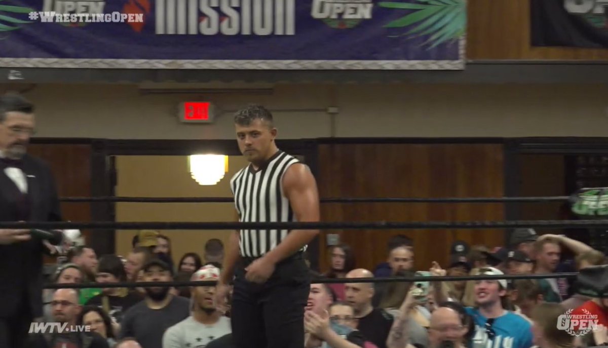 The stripes suit him!!! #WrestlingOpen