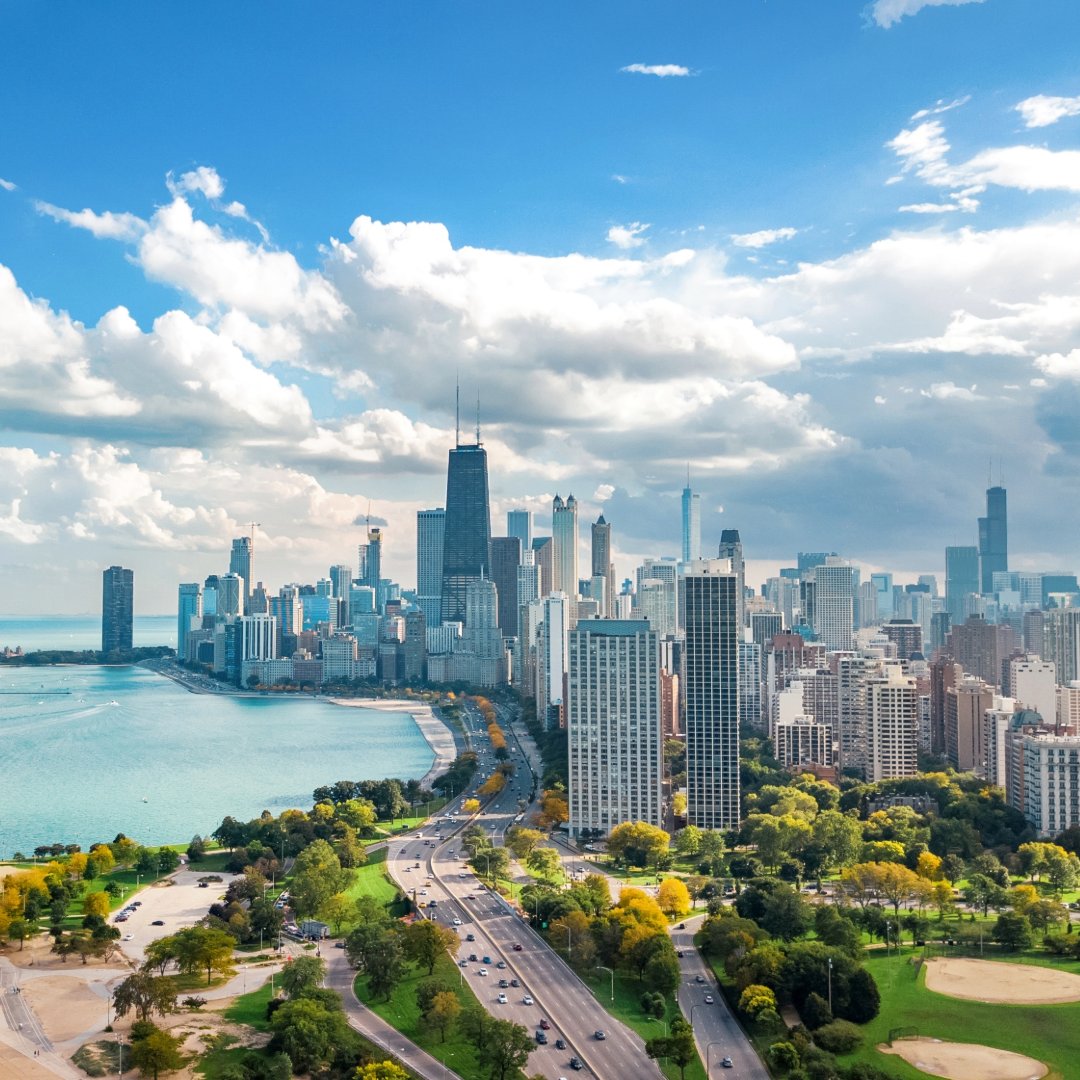 Chicago’s heartbeat is in its businesses. We are passionate about designing bespoke interiors that embody your culture and propel your business forward. If you're a Chicagoland business looking to elevate your workspace, we'd love to talk. #Chicago hubs.ly/Q02xXyBw0