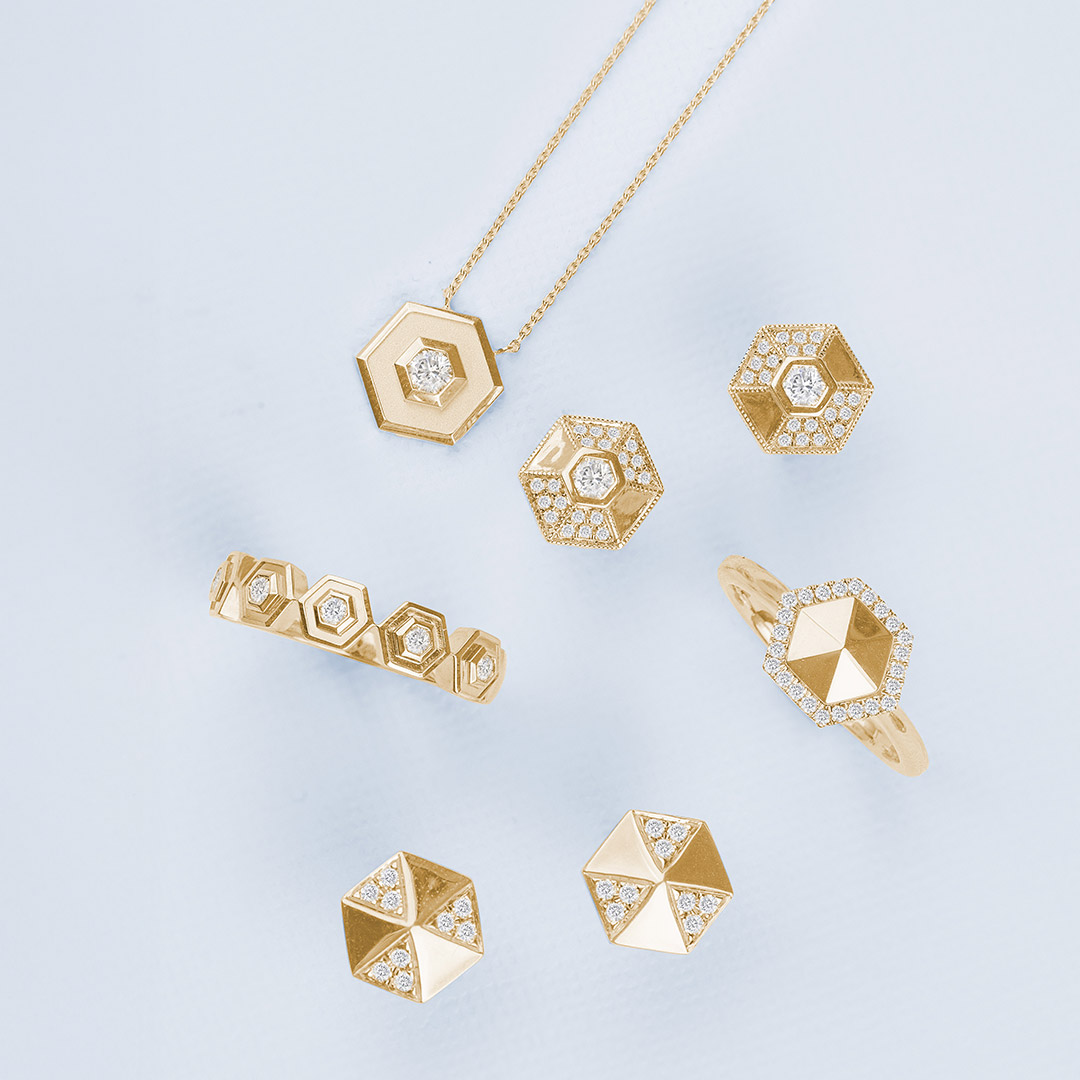 Discover the allure of geometric elegance with our Hexagon Jewelry Collection. Crafted in gold and adorned with diamonds, these pieces are perfect for making a statement. 💎✨ #HexagonJewelry #GeometricDesign #GoldJewelry #DiamondDetails #StatementPieces #ASHI
