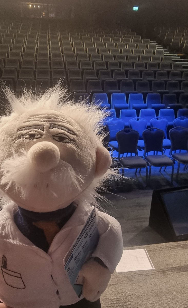 ScientificLabs's tweet image. Did you spot our surprise guest? Einstein had a busy day at #SciLabShow2024 today! Thanks to @Labmate_online for bringing him along 👀🌟