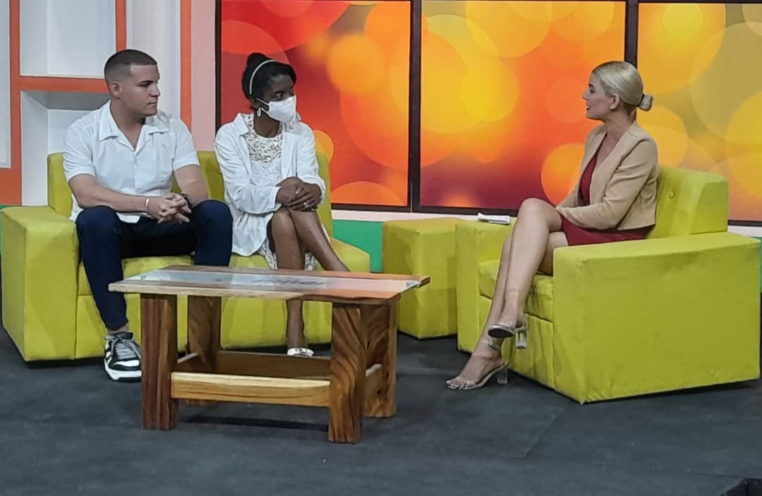 📺Promoción de I Jornada Científica Estudiantil de Pediatría por la Dra. Yuselys Cordero, Especialista 2do Grado en Pediatría y Metodóloga de Pre Grado en el @PepeHospital y Guillermo Herrera, Vicepresidente FEU @UCMPinardelRio. #CubaPorLaVida #PinarXNuevasVictorias @TelePinar