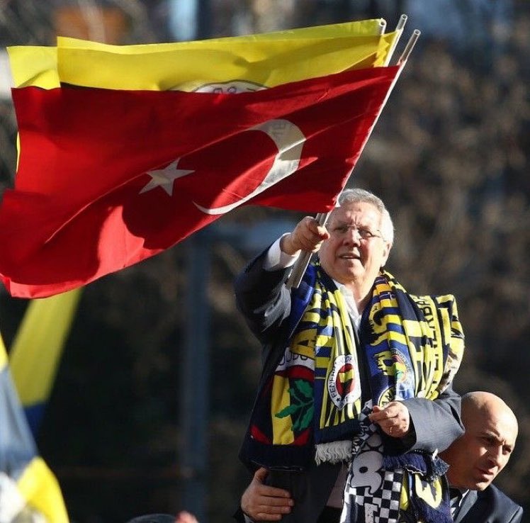 Aziz Yıldırım: 'Fenerbahçe şampiyon olursa başkan adaylığından çekileceğim.'