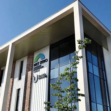 Teesside University’s new Net Zero Industry Innovation Centre (NZIIC) is already providing an ‘ongoing legacy’ of green innovation for the Tees Valley according to an independent report. Read more 👉 buff.ly/48iOuHg
