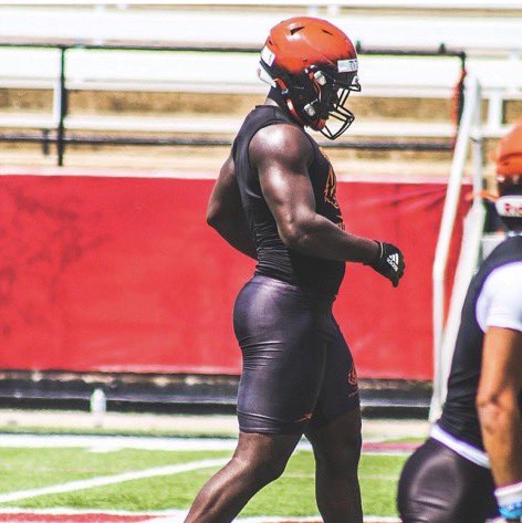 By far the most physical, punishing back in Louisiana is adding pass catching ability out of the backfield to his game. Things about to get scary

Offers
Alabama, LSU, Texas A&amp;M ,Miami ,Ole miss,Auburn, Ms st, Penn ST, Tennessee ,Tulane ,FL State

Jr Film
hudl.com/v/2MwqjZ