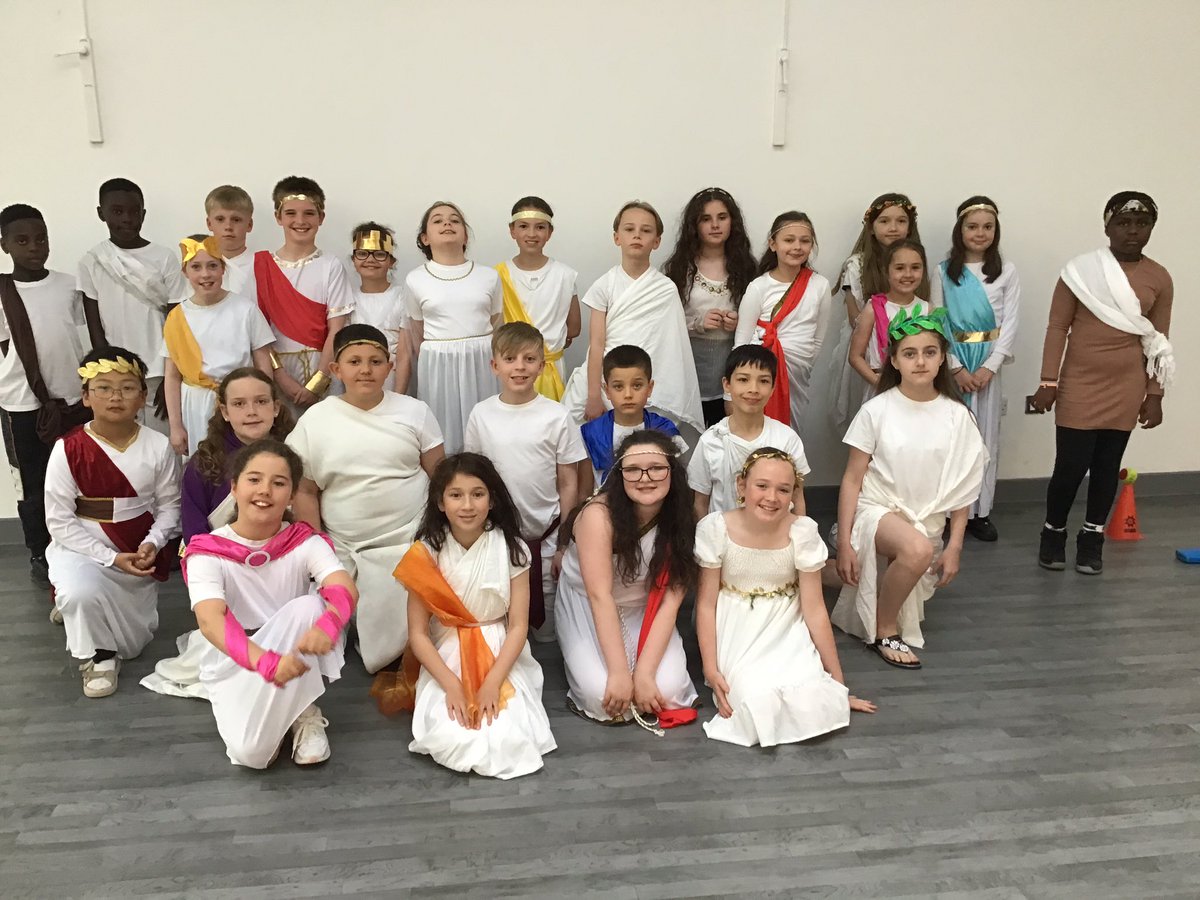 westheathprim's tweet photo. #WHPSHistory #WHPSYear5 #WHPSClass11 #WHPSClass12 we've had a fantastic day immersing ourselves in all things Ancient Greek to help us remember all the key facts from the topic. Well done and thank you to everyone who got involved https://t.co/DIgnelNbLY