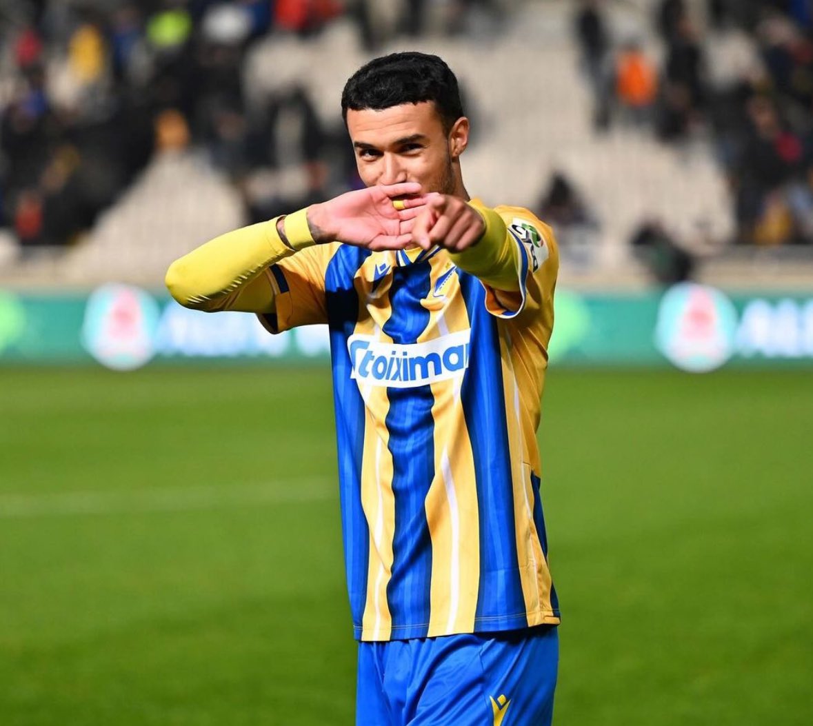 🔵🚨 Rangers are set to complete deal to sign Brazilian LB Jefté, confirmed and here we go!

🇧🇷 Understand Jefté is on his way to complete the medical tests and sign the contract as new Rangers player.

As revealed in January, Scottish side prepared it all for the summer window.