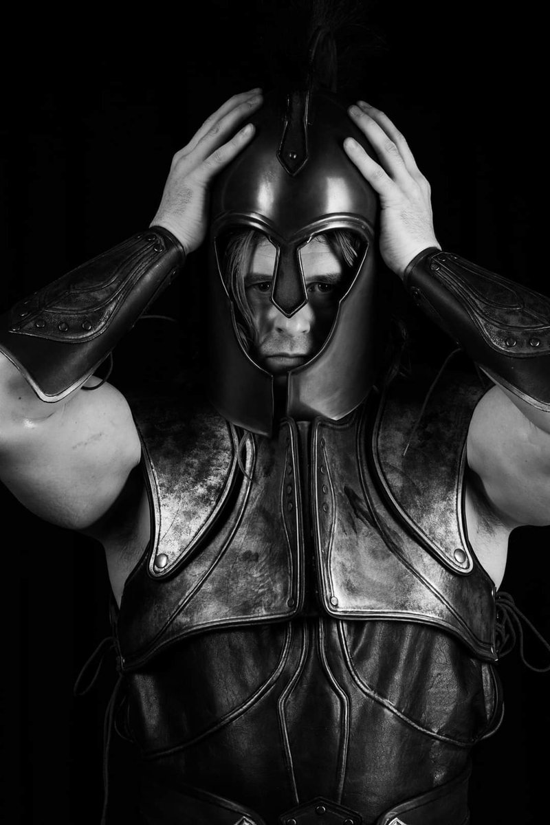 Now you know who you are fighting.

Ph @manongbrandon
Armour @cosmicworkshop

#cosplayers #photooftheday #me #fitness #photo  #model #photography #bodybuilding #movie #epic #troy #achilles #bradpitt #armour #biceps #bloodofzeus #KingoftheNorthCosplays