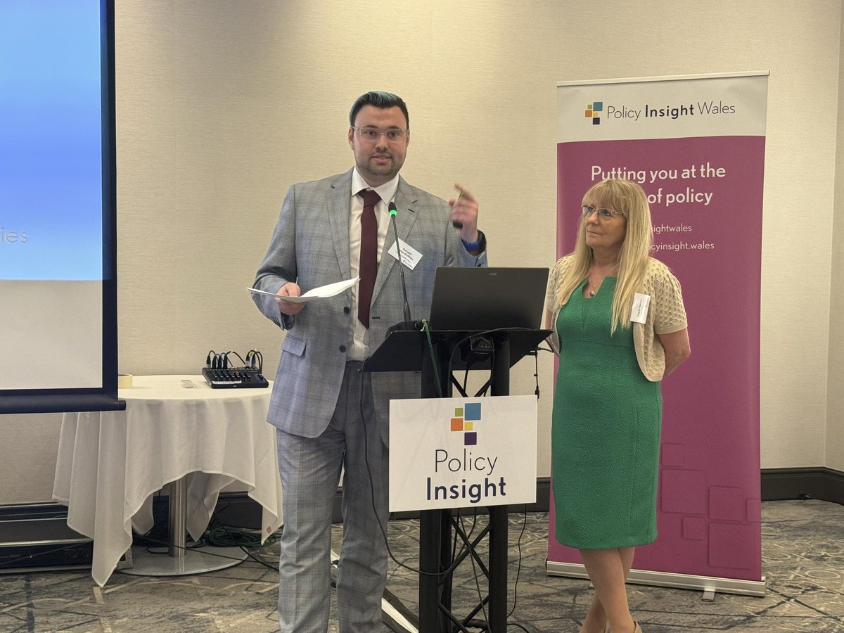 Absolute pleasure co delivering a presentation delivering the outcomes of Influencing @Engage_2_Change with project manager Angela Kenvyn who I have known since 2009 highlighting my journey and her support and guidance has lead me to where I am today @insightwales