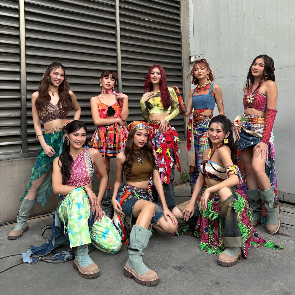 allchartsPH's tweet photo. BINI becomes the first OPM female artist and OPM group in history to replace themselves at #1 on Spotify PH chart. https://t.co/jjDTMNk3Yi