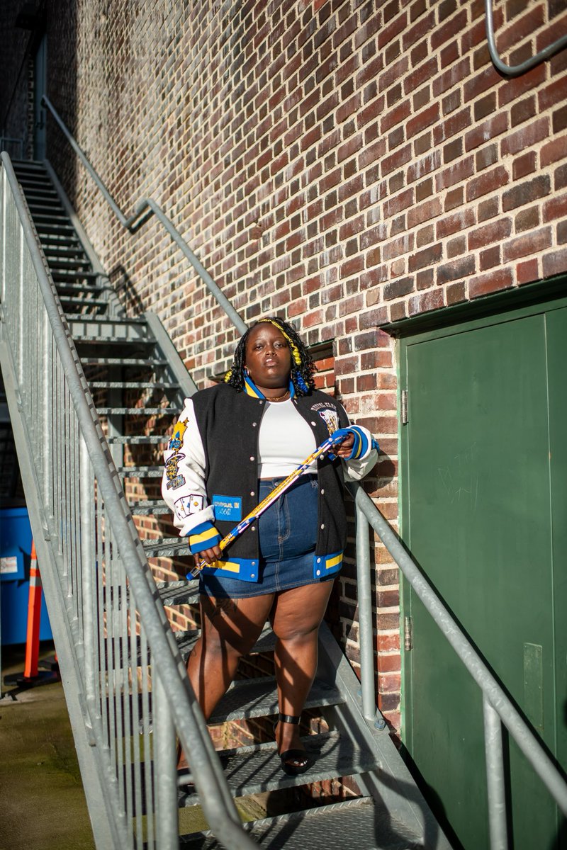 PurposeByyFaith's tweet photo. Go shop the brand! Happy 22nd SoRHOrs!! 🥳🥳🥳 https://t.co/Xc3gUMfI2r #prettypoodle #PrettyPoodleWednesday #SGRho #SigmaGammaRho https://t.co/UMDycTxEQf