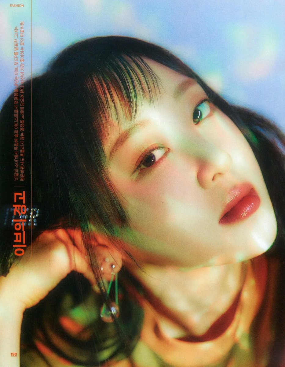 ❥ loona pics tweet media