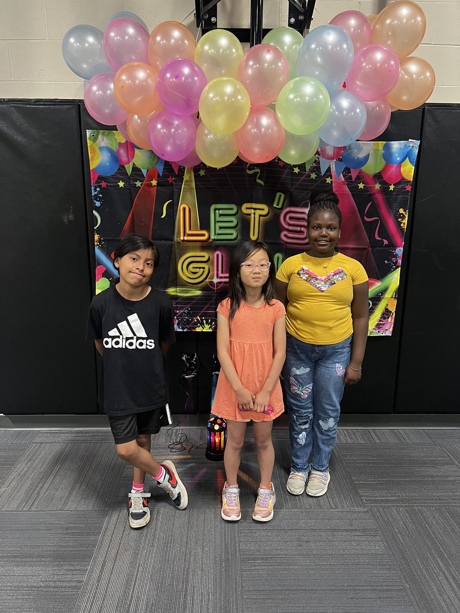 Celebrating excellent PROGRESS with these kiddos today <a href="/UPES_Leads/">University Place</a> <a href="/nakelya/">Nakelya Mullins</a> <a href="/TCSBoardofEd/">T🍏S Board of Ed</a> We are so proud of you!