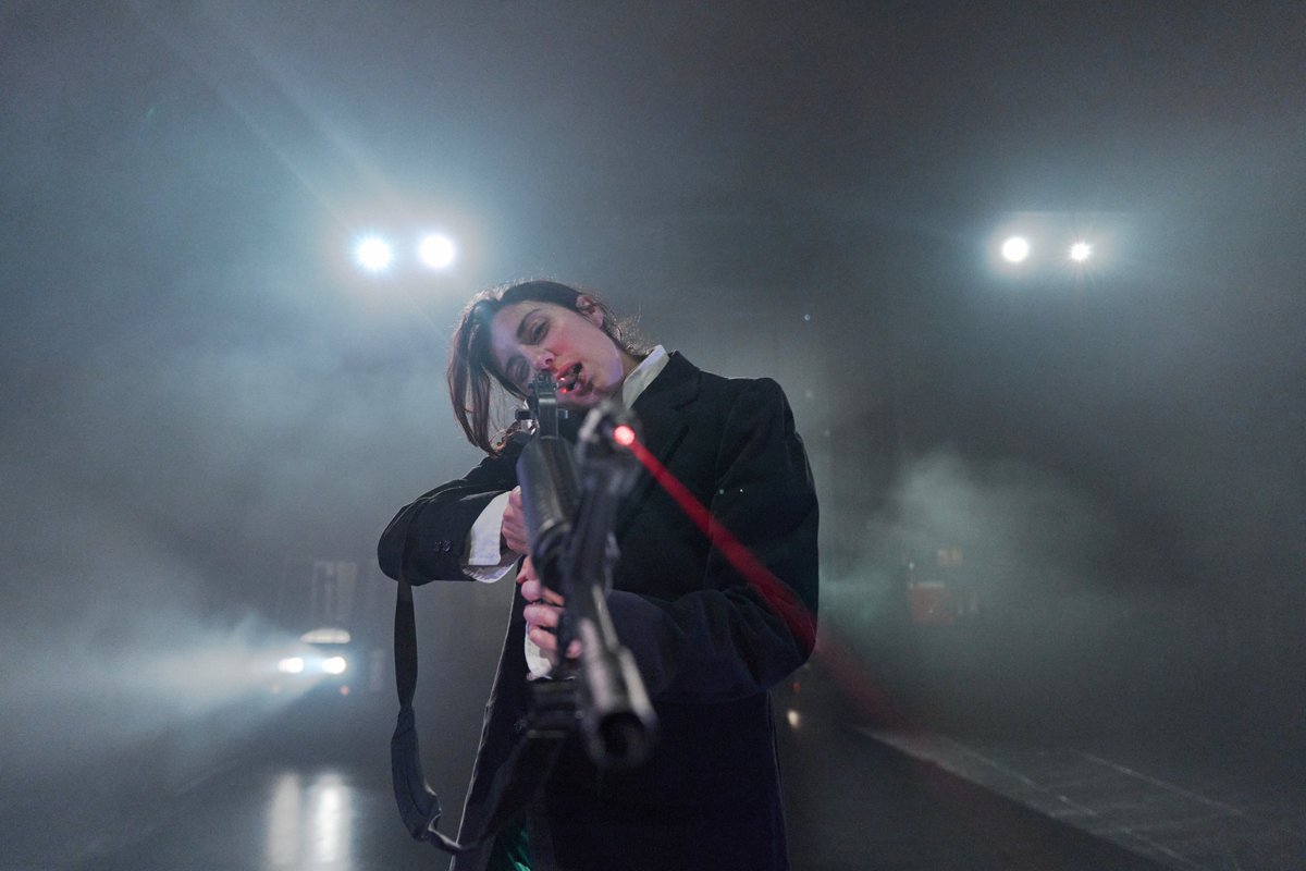 "EXISTIM QUAN HI SOM"

🤱#BabyNoMoreTNC és una creació col·lectiva de @vvaa_collective amb la direcció d'Anna Serrano Gatell i la dramatúrgia d'Eva Mir.

📍Fins al 2 de juny a la Sala Tallers.

tnc.cat/ca/baby-no-mor…