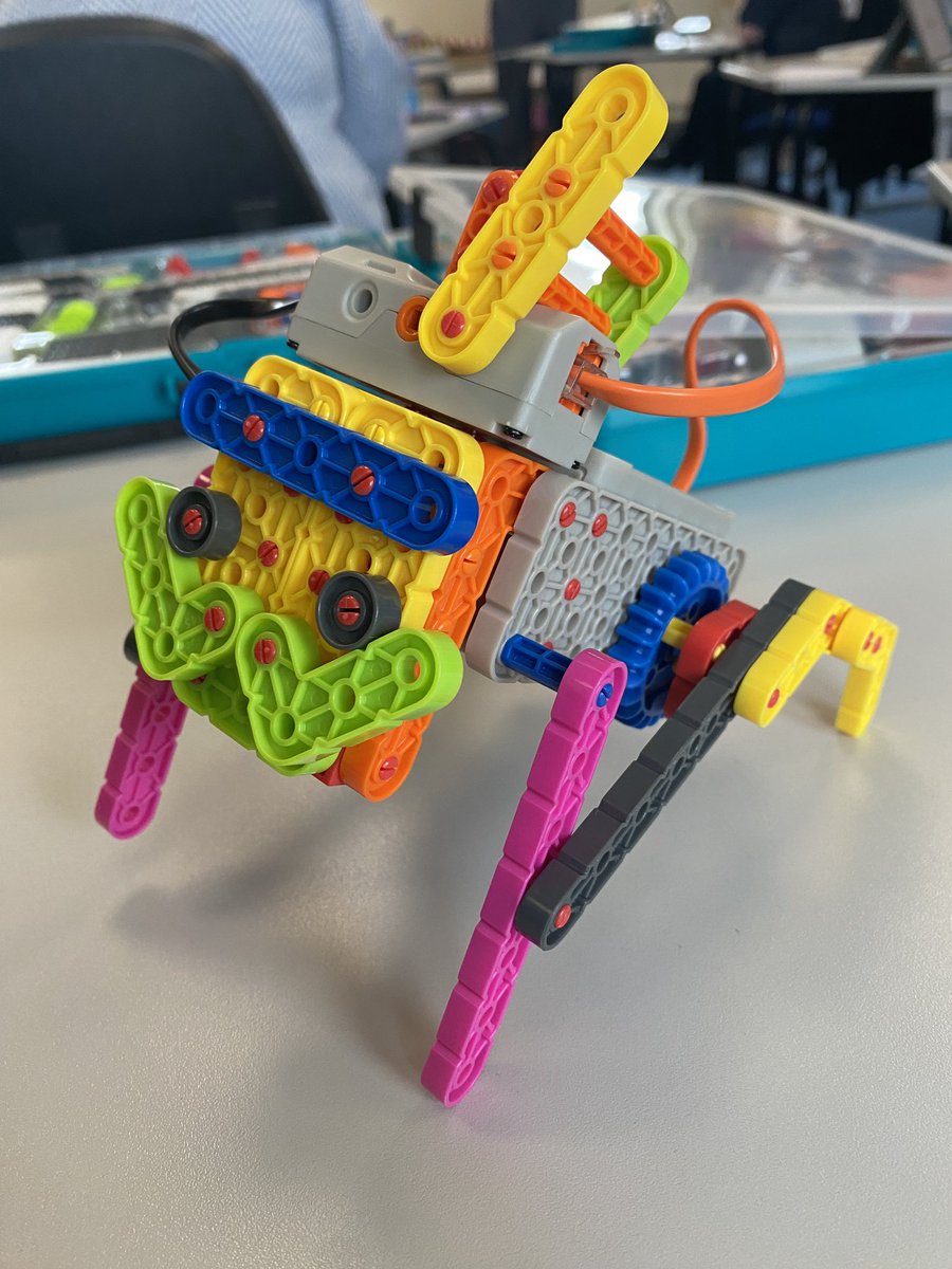 RimbletonPS's tweet image. Mrs Marshall attended the @SSERCDigital VEX GO course today. She'll be bringing this incredible resource back to school for our pupils to explore. So many learning opportunities with just one piece of kit! #VEXGO #STEMEducation @STEMLearningUK @VEXRoboticsUK