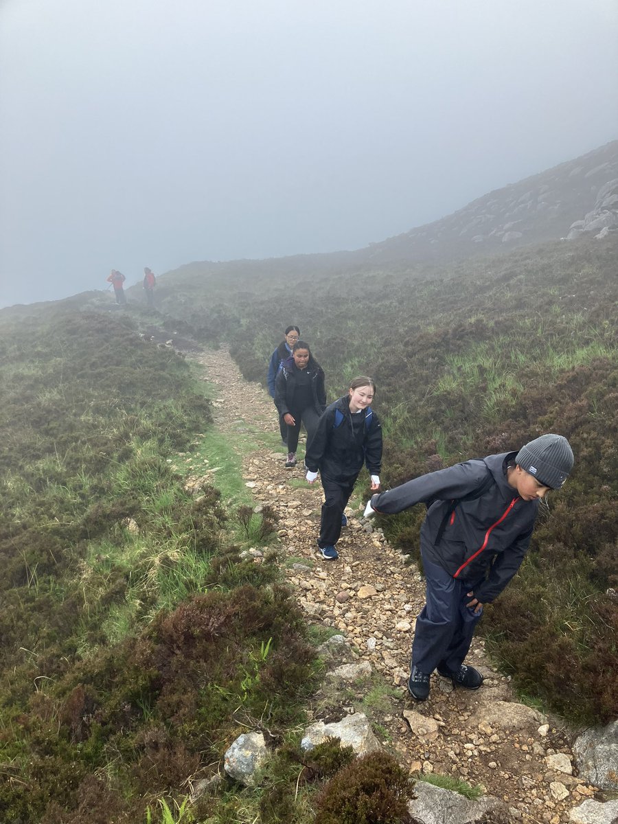 HSofG's tweet image. Resilience was the word of the day as our hikers persevered in some challenging weather and covered 15km plus 1000ft of ascent up Dun Cann! #Raasay #OutdoorEd