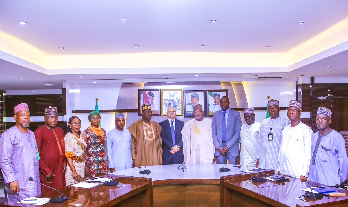 Yesterday, we hosted the International Islamic Trade Finance Corporation (ITFC) @ITFCCORP and the Arab Africa Trade Bridges (AATB) @aatb_program . During this meeting, we discussed pivotal issues aimed at driving and promoting investments that will benefit both Nigeria and Arab