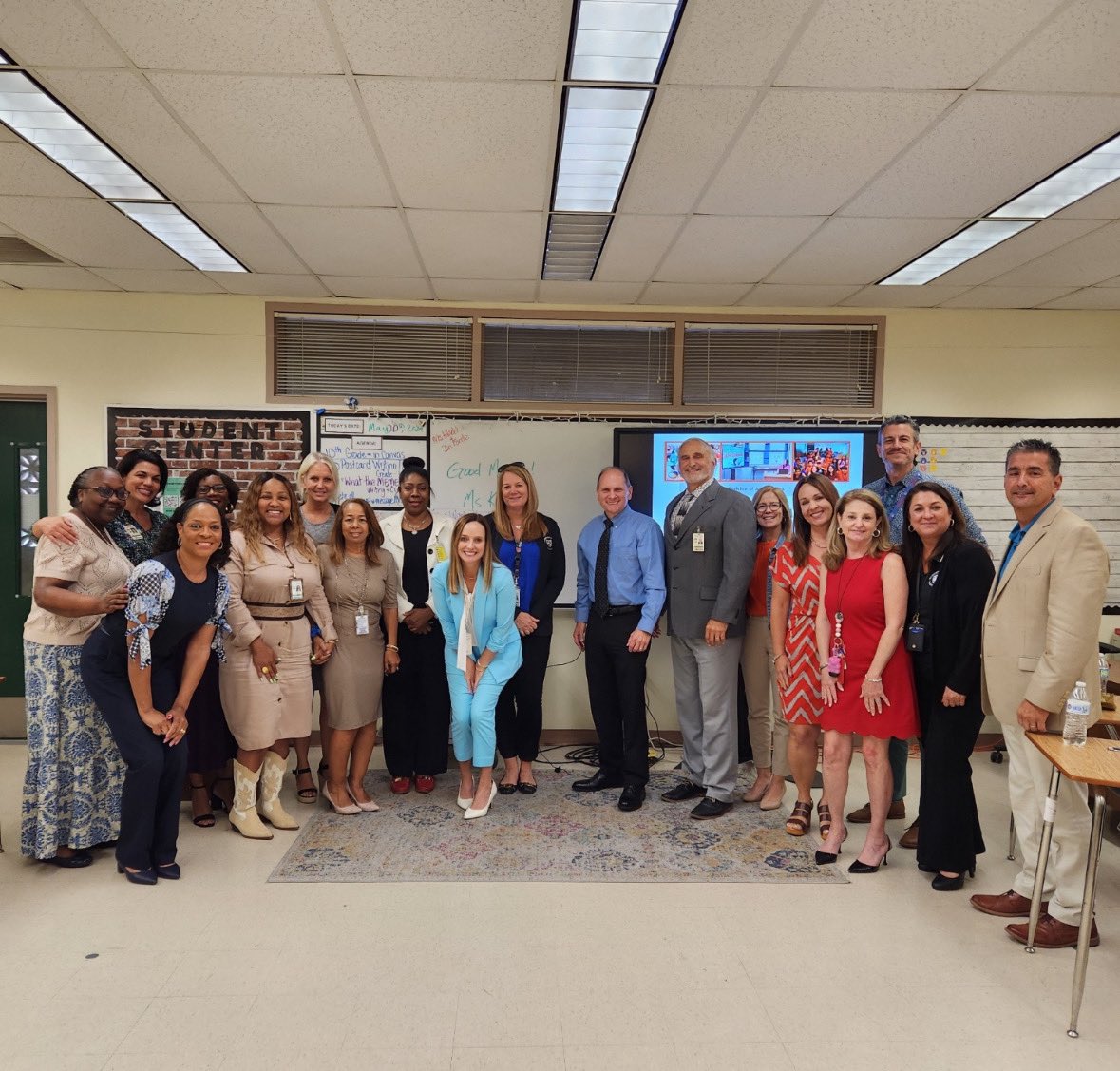 Loved meeting with the team today. So proud of their leadership. 💙 <a href="/AlanStraussbcps/">Alan Strauss</a>
