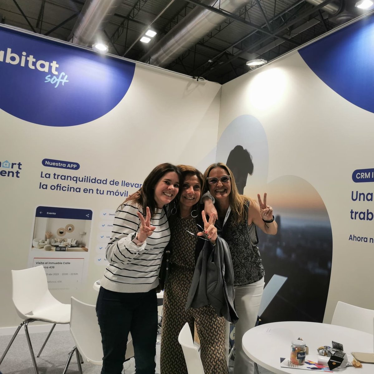 pisoscom's tweet photo. Hoy ha comenzado @simaexpo en @IFEMA de Madrid y parte de nuestro equipo estará presente para resolver vuestras dudas y preguntas. 
Pasaros por nuestro stand en #proptechexpo #SIMAPRO https://t.co/AGHGu8vpXR