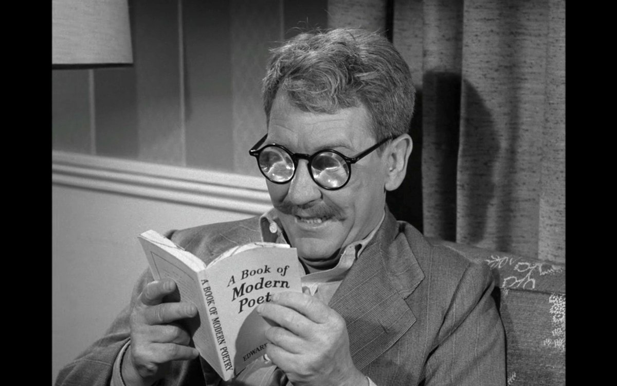TheOGNachturne's tweet photo. Obsessed that Burgess Meredith is trending, mainly to point out that if you want a guaranteed top tier Twilight Zone episode, he's in it #TimeEnoughAtLast #TheObsoleteMan #MrDingleTheStrong #PrintersDevil https://t.co/bu1OGJOtmp