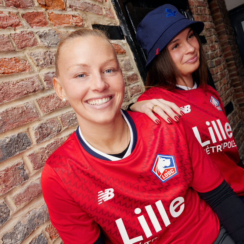 losclive's tweet photo. 𝑨𝒖𝒙 𝒆𝒏𝒇𝒂𝒏𝒕𝒔 𝒅𝒖 𝑵𝒐𝒓𝒅.

Un Home Kit 24/25 inspirant by @NBfootball 👕

L'armure des Dogues pour la saison 24/25 au cœur d’une saison historique pour le club, celle de ses 80 ans 🔴

En ligne dès maintenant et demain en boutiques 🛒

#AuxenfantsduNord #NBFootball