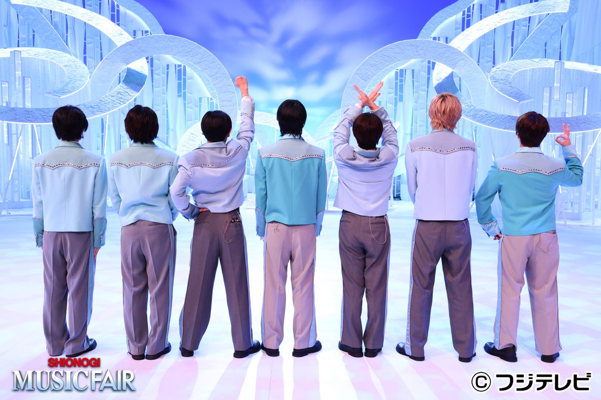 MUSICFAIR_Fuji's tweet photo. 🔸🔹🔸🔹🔸🔹🔸🔹🔸🔹🔸

こちらのゲストは
どなたでしょう❓

🔸🔹🔸🔹🔸🔹🔸🔹🔸🔹🔸

近日放送予定です
お楽しみに‼️

🔸🔹🔸🔹🔸🔹🔸🔹🔸🔹🔸

#MUSICFAIR
#ミュージックフェア
#ゲストは誰でしょう
#近日公開 https://t.co/GwoEnJ7gGe