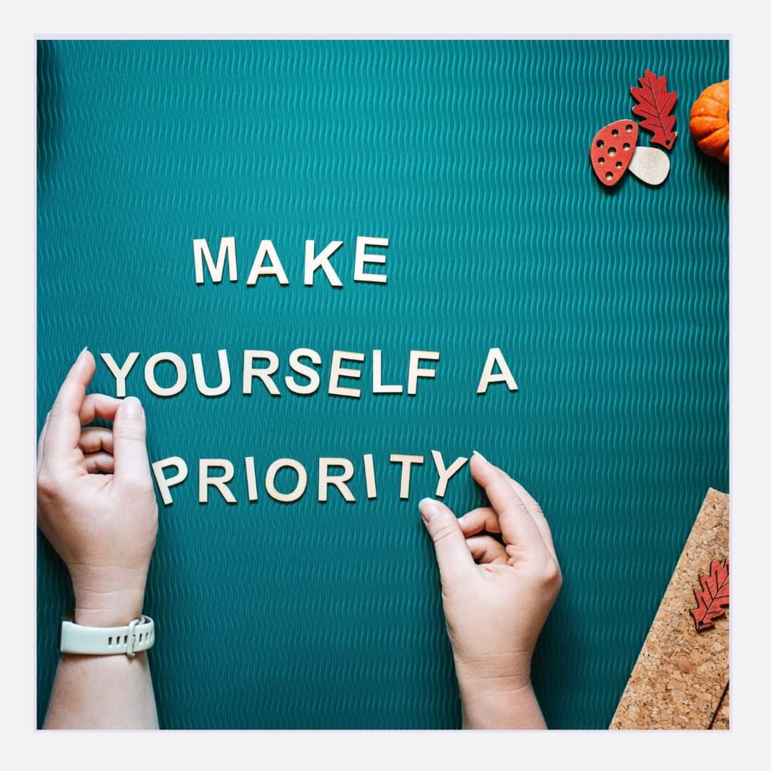 SharonHolistic's tweet photo. Yesterday I delivered my Great Care Starts with You workshop to #unpaidcarers who are supported by @solihullcarers.

Their two biggest challenges were:
🙁 managing feelings of guilt  
⏳finding time for themselves.

Read about my carers programmes here: https://t.co/VWvY0kl36o https://t.co/3autCgb3Bq