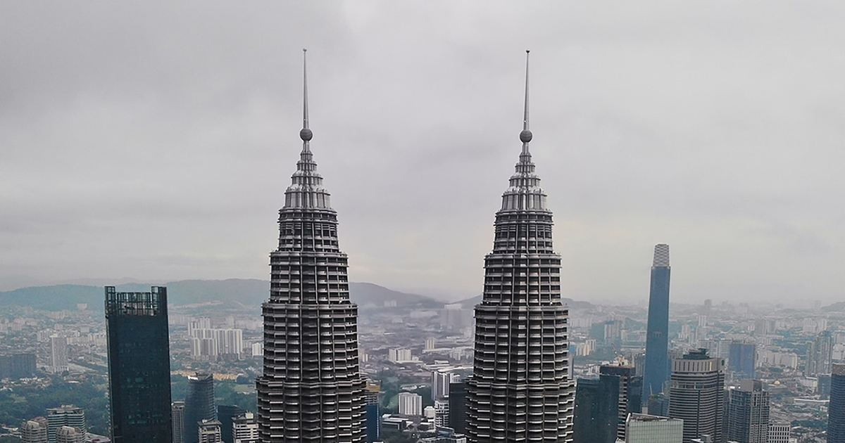 Malaysia's five telcos will have to complete their share subscription agreements to be allowed to bid on Malaysia's second 5G network. Read more on Light Reading: bit.ly/44Ptbfj