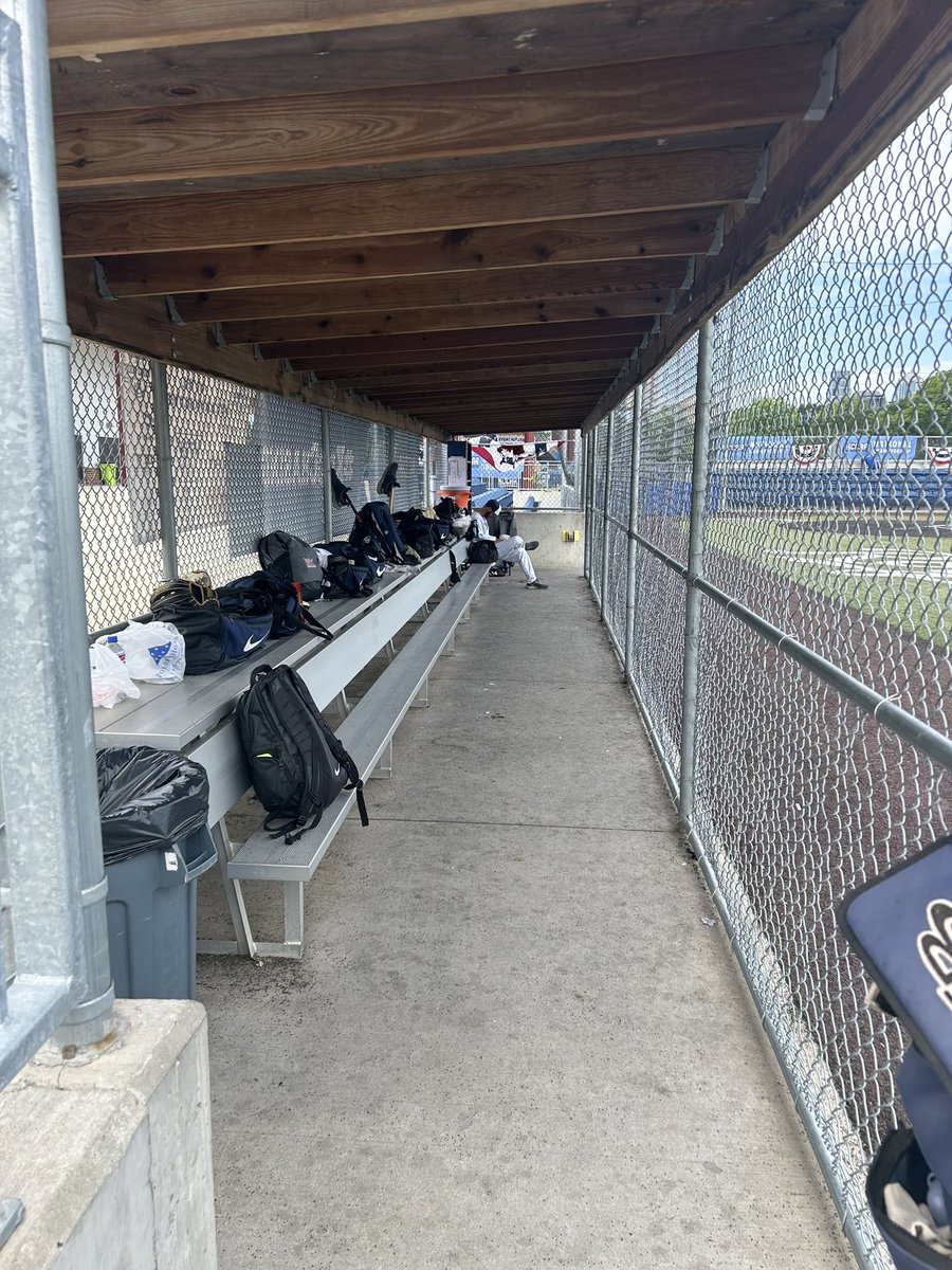 T-Ray Fletcher tweet media