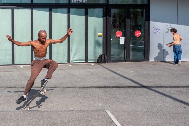 Skate or Die. #skate #skateboard #renanperon ´#photooftheday #photography #photograpie #rennes #streetphotography #banalphotography #lesgens #sport #revueepic