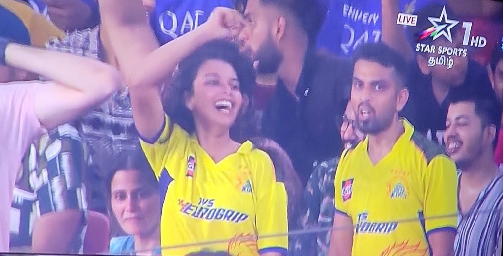 balltamperrer's tweet image. Apna time agaya. 😂🔥