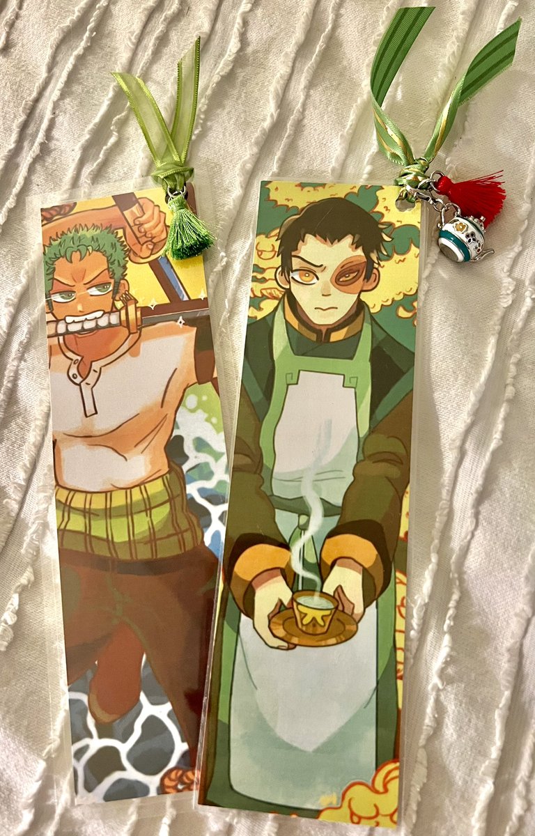 curlin_days's tweet photo. The drawing got cut off a bit when printed as a bookmark but I’m excited with how they turned out after I laminated them and added some ribbon and charms 😊 #animefanart #zuko #zoro https://t.co/Dnlgme6vBO