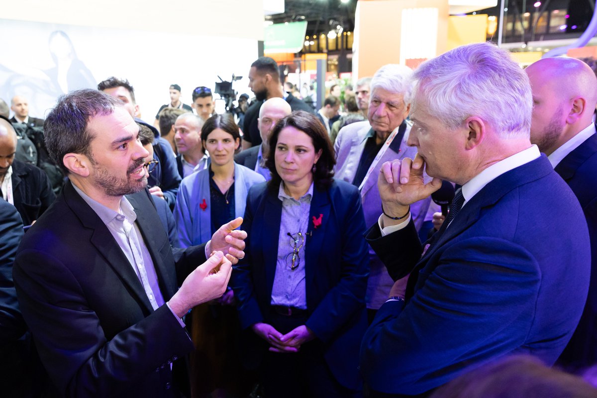"Europe needs a European leader" in the cloud to combine" the best of technology with the security of data", said Damien Lucas, CEO of Scaleway, together with <a href="/BrunoLeMaire/">Bruno Le Maire</a>, French Minister for the Economy &amp; <a href="/Marina_Ferrari/">Marina Ferrari</a>, Secretary of State for the Digital Economy at <a href="/VivaTech/">VivaTech</a>