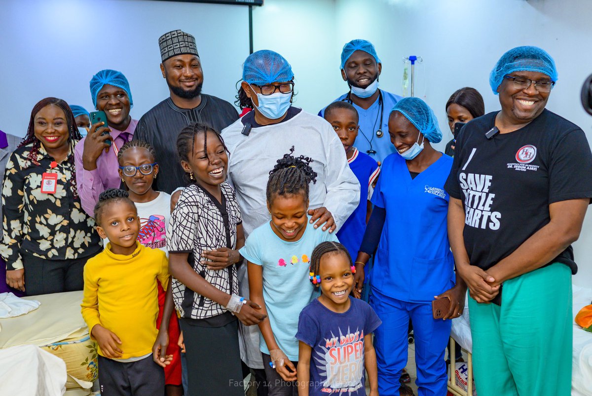 Maduomatemple's tweet photo. Yesterday, @PeterObi visited our team @hospforhumanity during our free Pediatric Cardiothoracic surgery initiative at Cardiocare Hospital Abuja. I am glad at the opportunity to meet with PO first-hand and thrilled at his constant commitment towards the well-being of the people. https://t.co/UegK07JNn5