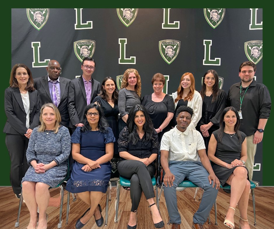 ⭐At its last meeting, the Livingston Board of Education recognized the 2024 Governor's Educators of the Year, Educational Services Professionals of the Year, and district staff members of the year. READ MORE/WATCH THE MEETING HERE: livingston.org/site/default.a…