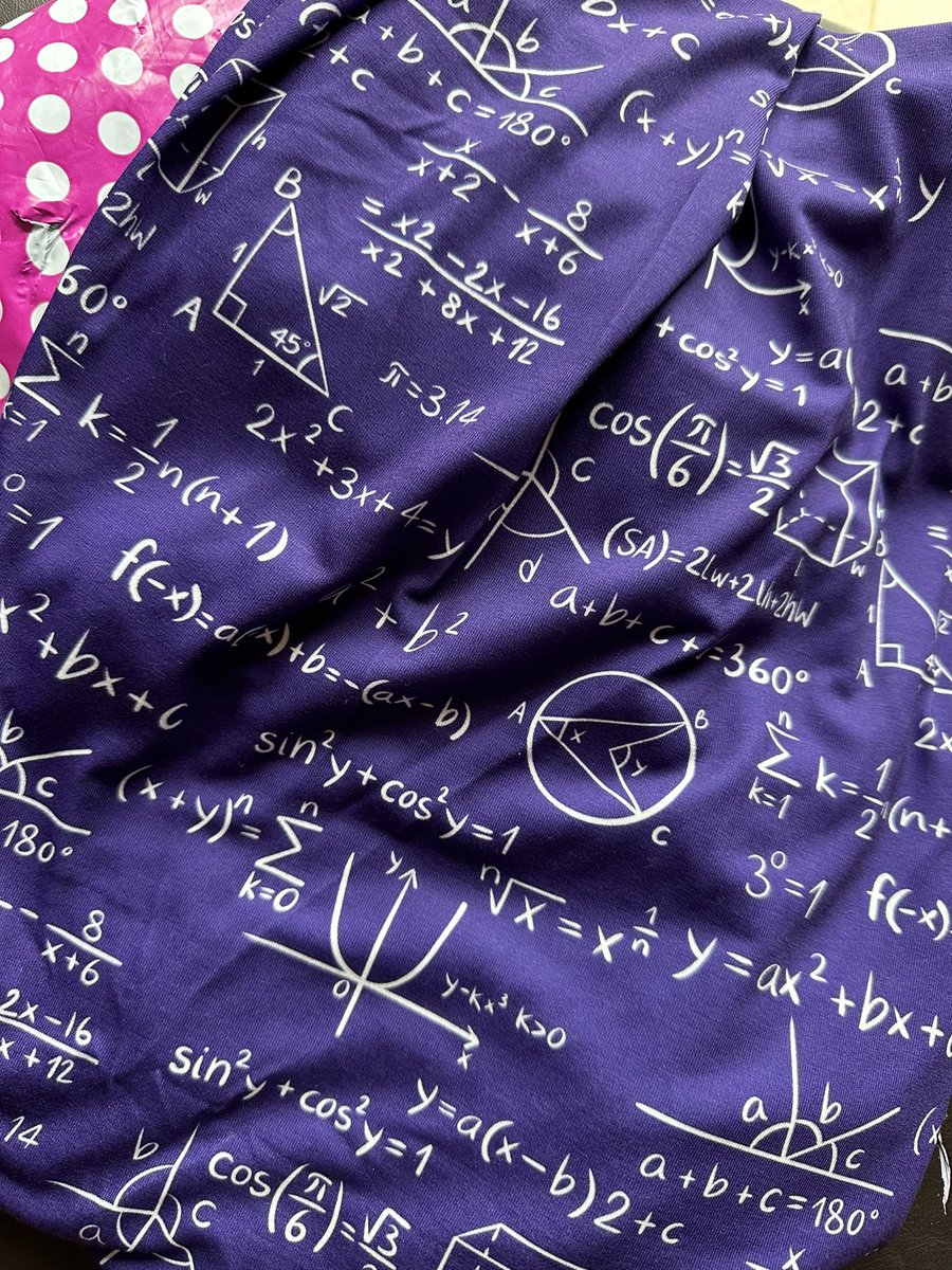 It’s been a while since I’ve said this but I’ve got a new maths dress! 🙌🏻🙌🏻😁 thanks @popsyclothing I now have one for every day of the school week… 🙈🤣@WhitmoreHigh