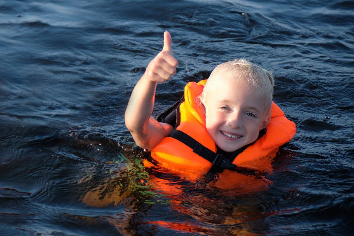 Wearing a #lifejacket isn't just a good idea… It's a #lifesaver!

Whether you're a seasoned sailor or a first-time boater, #WearIt 🦺 Your safety is non-negotiable.

🔗 hiprc.org/boating-safety
🌊 #SafeBoatingIsTheBestBoating  #watersafety #preventdrowning