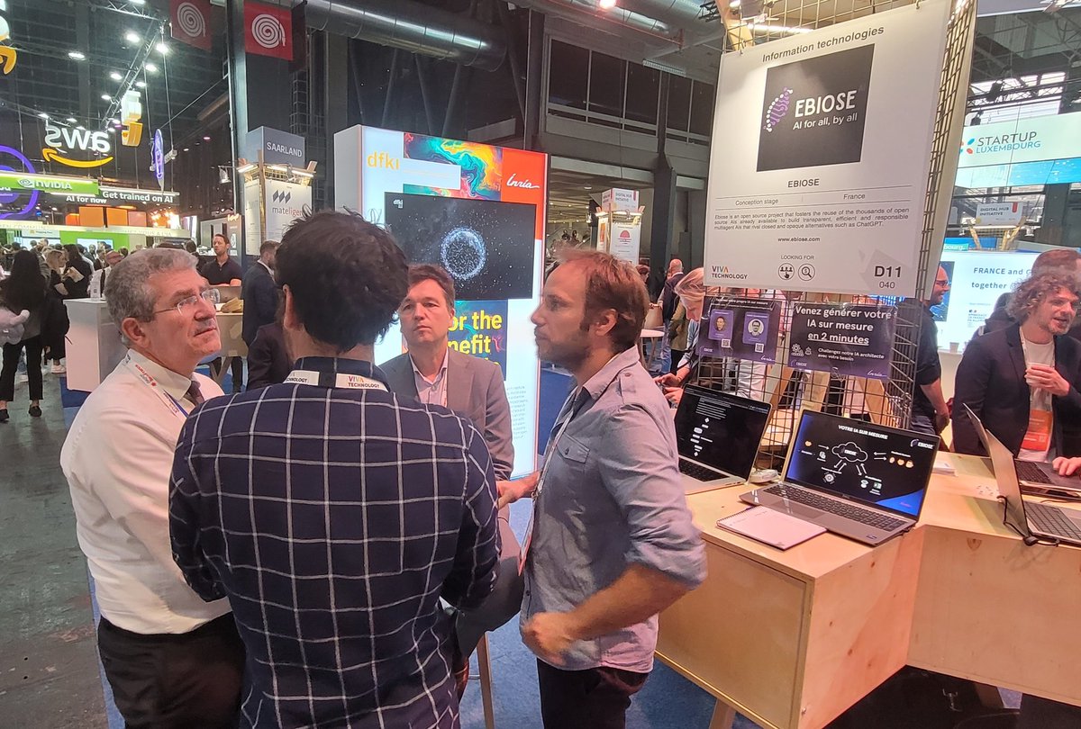 <a href="/bsportisse/">Bruno Sportisse</a>, @jfred_gerbeau, <a href="/francoiscuny/">François Cuny</a> et <a href="/S_Mazetier/">Sandrine Mazetier</a> viennent à la rencontre des #startups présentes sur les stands de nos différents partenaires, partout sur le salon <a href="/VivaTech/">VivaTech</a>. 😄

Merci pour l'accueil <a href="/UnivParisSaclay/">Université Paris-Saclay</a>, <a href="/EDFofficiel/">EDF</a>, <a href="/DFKI/">DFKI</a> et Région Sud. 👋 #InriaVivatech